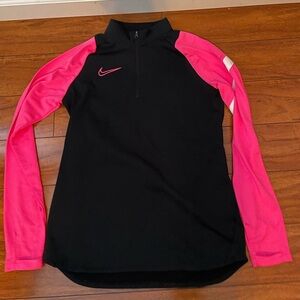 Nike dri fit pullover sweat shirt running